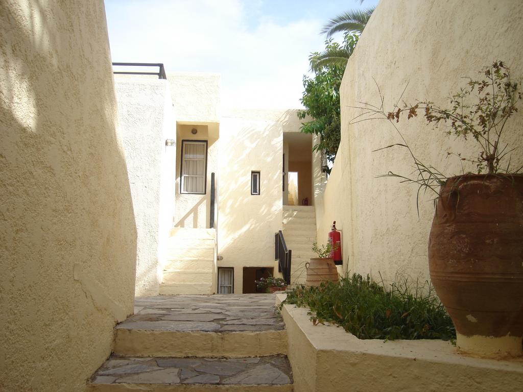 Sundance Apartments & Suites Limenas Chersonisou Exterior foto